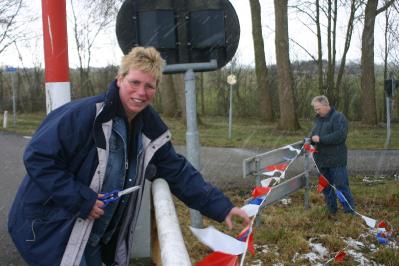 brug_versieren_in_de_koude_regen